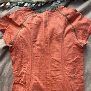 pink and grey lululemon swiftly tech short sleeve shirt !